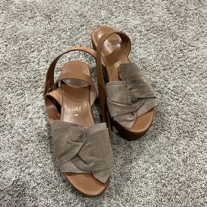 Seychelles Wedges